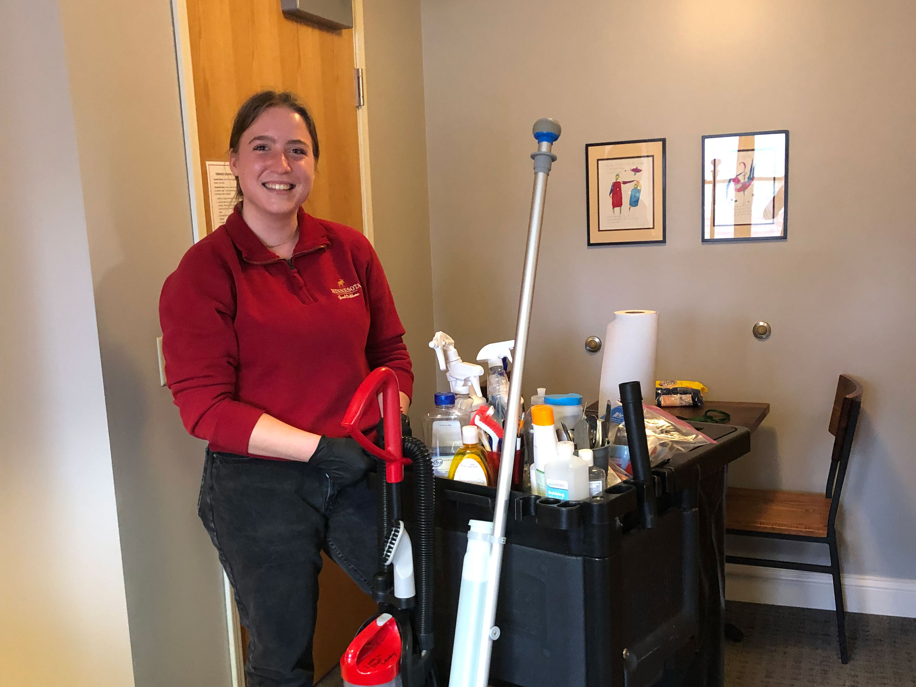 housewarming volunteer at Oak Street
